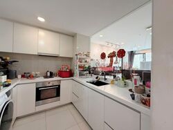 Sky Habitat (D20), Condominium #568241041